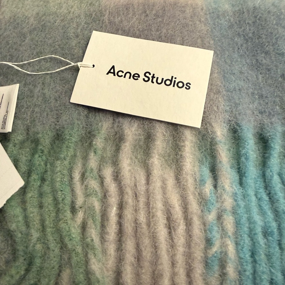 NWT Acne Studios Pastel Multi-Color Cozy Scarf - Picture 9 of 10